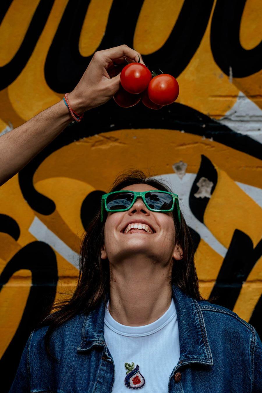 Person wearing Floaties recycled sunglasses