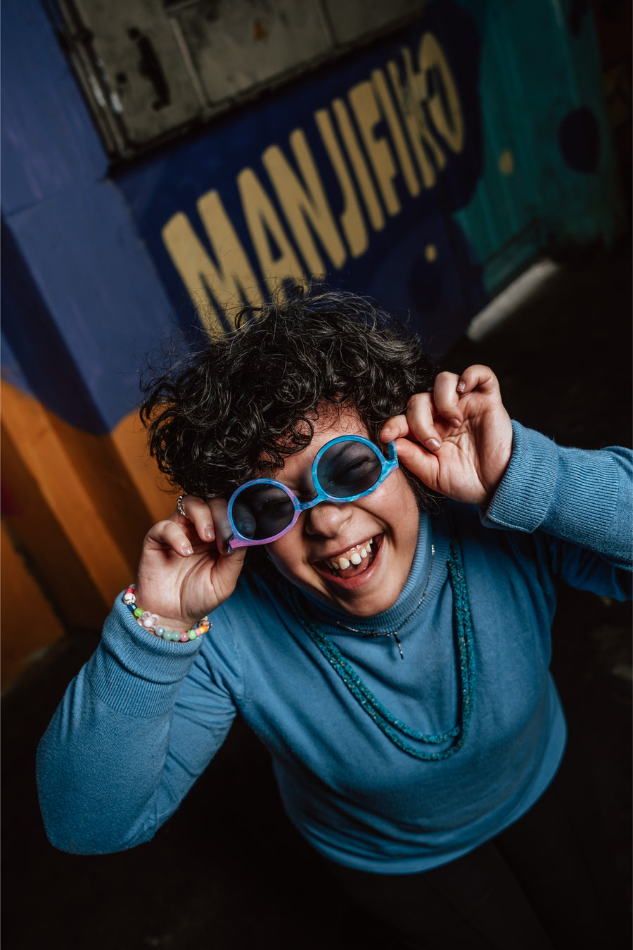 Person wearing Floaties recycled sunglasses